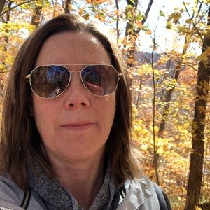 Meet your Posher, Nancy